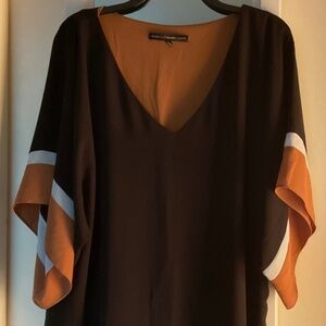 White House Black Market  black top